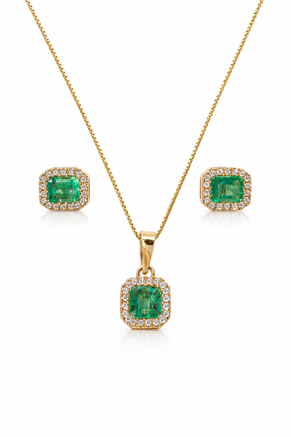 Necklace with pendant and earrings in emerald gold and diamond