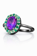 White gold ring with amethyst