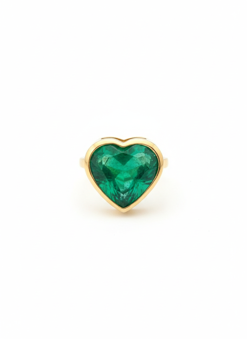 9.29 ct Heart-Cut Emerald Ring (Muzo Features)